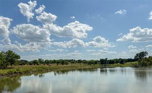 1042 Highway 174 - Photo 3