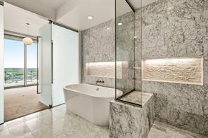 3130 N Harwood Street - Photo 15