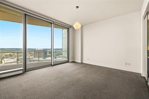 3130 N Harwood Street - Photo 18