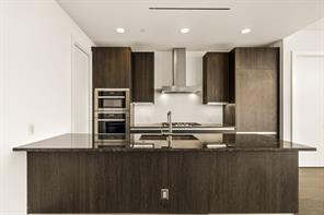 3130 N Harwood Street - Photo 3