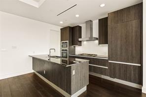 3130 N Harwood Street - Photo 4