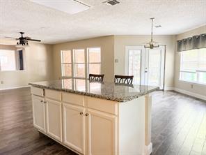 6410 Liberty Court - Photo 7