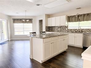 6410 Liberty Court - Photo 9