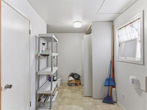 630 W Thompson Street - Photo 12