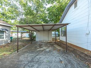 630 W Thompson Street - Photo 18
