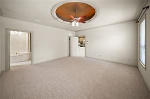 7402 Hollytree Drive - Photo 18