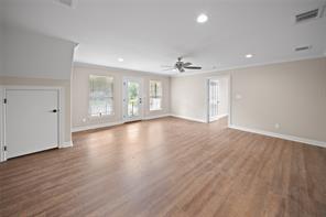 7402 Hollytree Drive - Photo 21