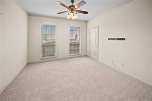 7402 Hollytree Drive - Photo 24