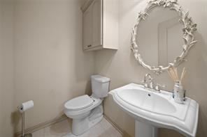 7402 Hollytree Drive - Photo 26