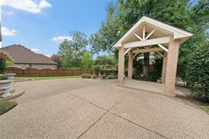 7402 Hollytree Drive - Photo 28