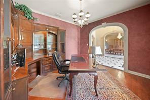 7402 Hollytree Drive - Photo 3