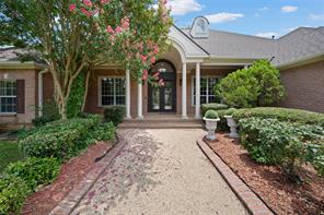 7402 Hollytree Drive - Photo 39