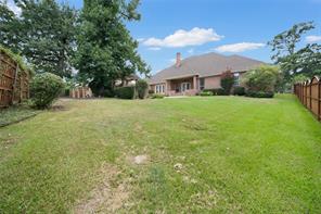 7402 Hollytree Drive - Photo 40
