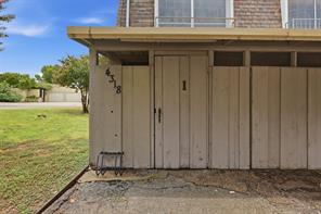 4318 Overlook Court - Photo 5
