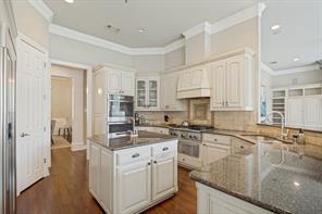8 Hidden Lake Court - Photo 11