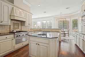 8 Hidden Lake Court - Photo 12
