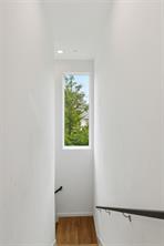 427 W 10th Street - Photo 11