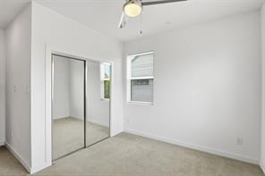 427 W 10th Street - Photo 14