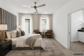 427 W 10th Street - Photo 16