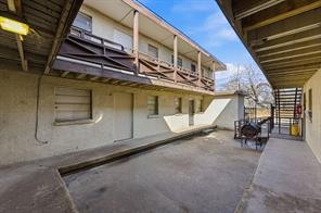 2718 Cleveland Street - Photo 13