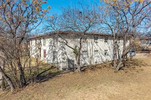 2718 Cleveland Street - Photo 2