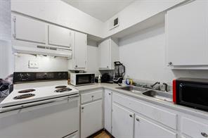 2718 Cleveland Street - Photo 20