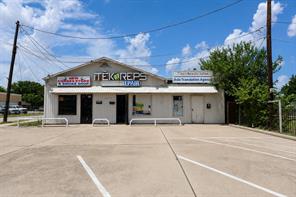 3153 N Beach Street - Photo 1