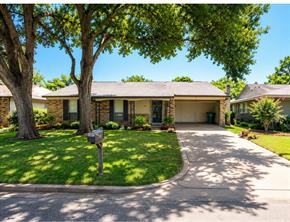 5408 Parkview Drive - Photo 1