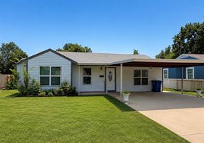 1640 Glenn Drive - Photo 1