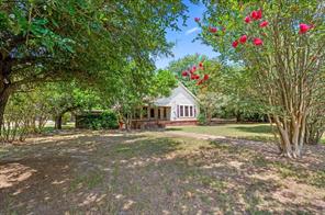 211 S Olive Street - Photo 1