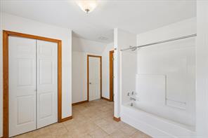 16927 W FM 922 - Photo 19