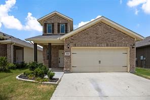 1024 Runnels Lane - Photo 1