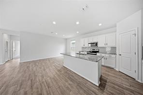 1024 Runnels Lane - Photo 5
