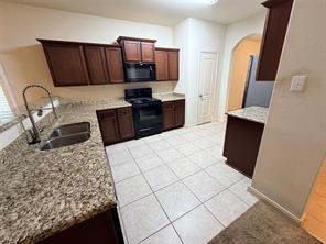 1617 Park Trails Boulevard - Photo 4