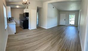 1605 Hawthorne Lane - Photo 7