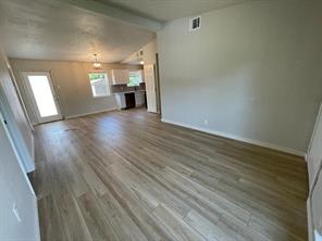 1605 Hawthorne Lane - Photo 8