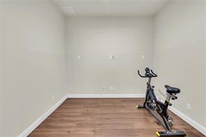 1622 Grove Park Place - Photo 12
