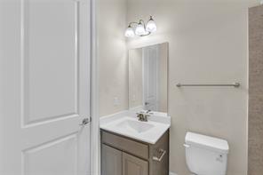 1622 Grove Park Place - Photo 30