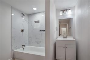 1421 S Scullin Avenue - Photo 25