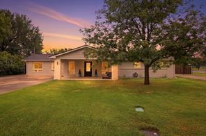 2815 Roosevelt Drive - Photo 1
