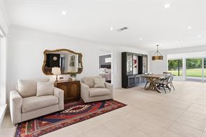 2815 Roosevelt Drive - Photo 4