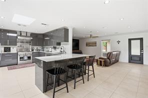2815 Roosevelt Drive - Photo 8