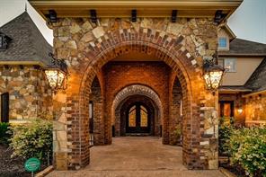 7001 Diamond Oaks Drive - Photo 2