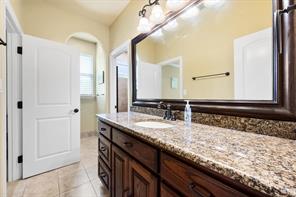 7001 Diamond Oaks Drive - Photo 33