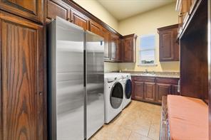 7001 Diamond Oaks Drive - Photo 35