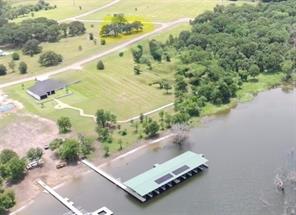 240 Shoreline Drive - Photo 10