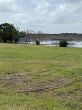 240 Shoreline Drive - Photo 6