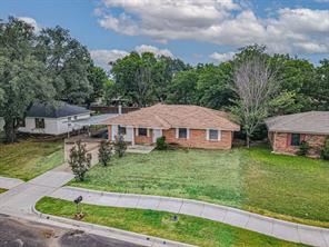 1409 Crestview Drive - Photo 13
