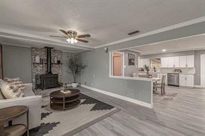 1409 Crestview Drive - Photo 3