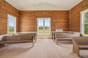 9784 FM 1079 - Photo 8